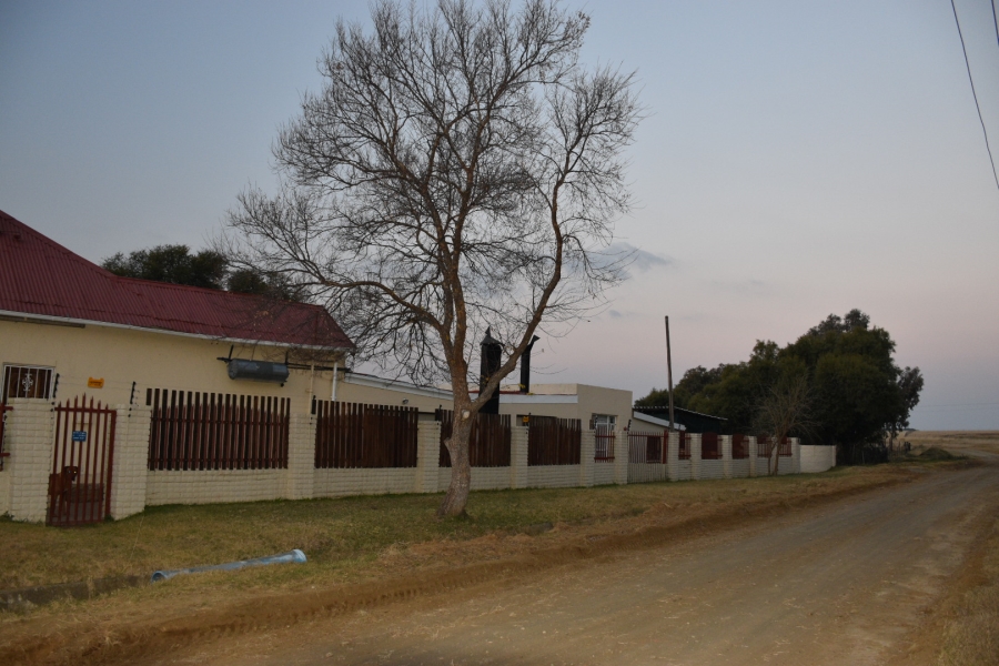 4 Bedroom Property for Sale in Rouxville Free State